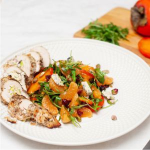 Фото 11. Пряная куриная грудка с салатом из хурмы