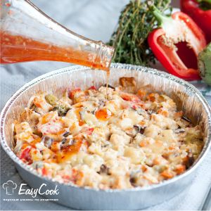 Фото 12. Куриная запеканка с овощами под кисло-сладким соусом