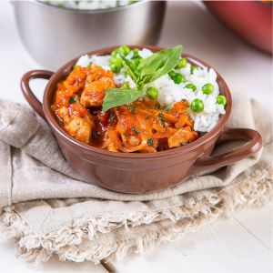 Фото Чахохбили из индейки с рисом и зеленым горошком 