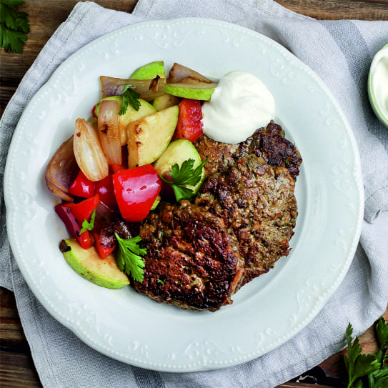 Фото 12. Оладьи из говяжьей печени на рисовой муке с гриль овощами